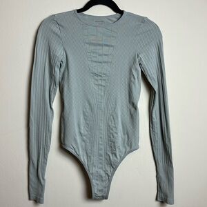Free People High Neck Textured Stretchy Active‎ Bodysuit Size M/L
